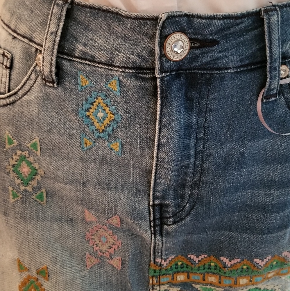 NWT Hydraulic Denim Skirt. - Picture 2 of 3